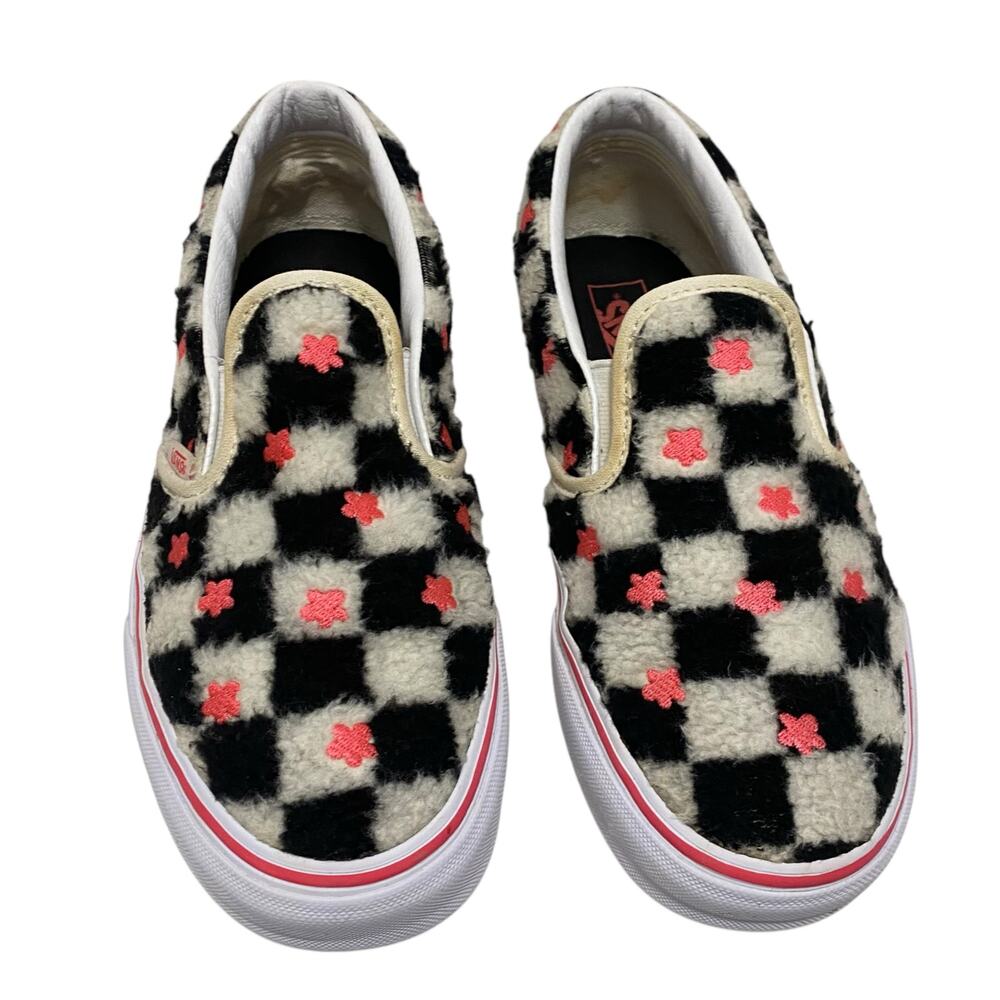 Vans US Juniors 7 Classic Slip-On Sherpa Checkerboard Pink Floral Furry Sneakers